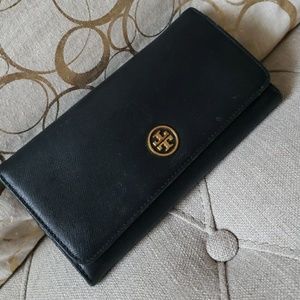 Tory Burch black wallet
